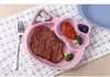 Set de plato y cubiertos para bebé