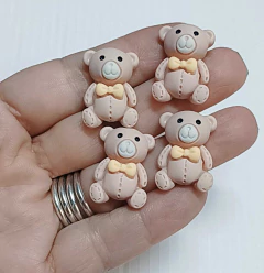 APLIQUE RESINA URSINHO FOFO 24 mm./ 4 UNIDADES na internet