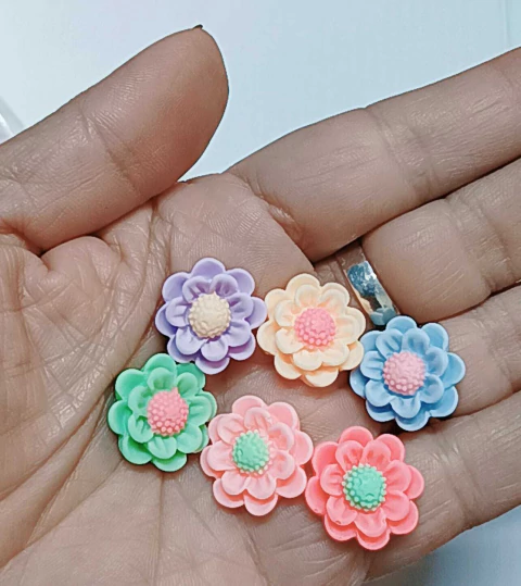 APLIQUE RESINA FLOR DUPLA 18 mm./ 5 UNIDADES - comprar online
