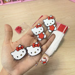 MINI BOX HELLO KITTY VERMELHA - Fitas da Teresa | Materiais para Laceiras - Apliques para Laços - Miçangas