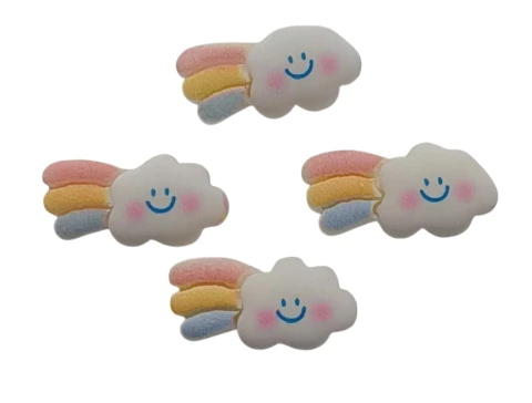 APLIQUE DE RESINA NUVEM FOFA COM ARCO-ÍRIS - 5 UNIDADES