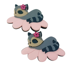 APLIQUE ACRÍLICO GUAXINIM CUTE COM FLOR OUTONO - 2 UNIDADES - comprar online