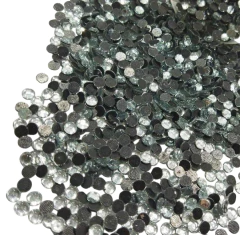 "HOT FIX" STRASS DE RESINA TERMOCOLANTE 3 mm. - 10 gr. - Fitas da Teresa | Materiais para Laceiras - Apliques para Laços - Miçangas