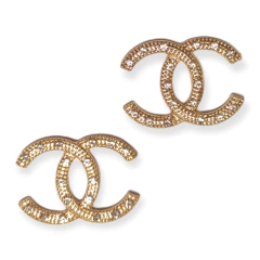 APLIQUE CHANEL DOURADA METAL COM STRASS - 2 UNIDADES - comprar online