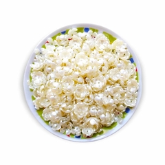 FLOR COM FURO CÔNCAVA METALIZADA 10MM OFF WHITE - 20G