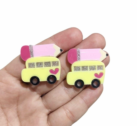 APLIQUE ACRÍLICO VOLTA ÀS AULAS ÔNIBUS COM LÁPIS ROSA - 2 UNIDADES