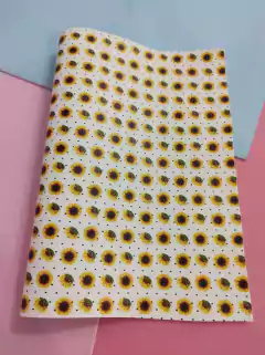 LONITA JUNINA COURO ECOLÓGICO GIRASSÓIS FUNDO BRANCO - PEÇA APX 25X35 CM - comprar online