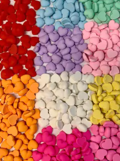 APLIQUE RESINA CORAÇÃO 2CM - 10 UNIDADES