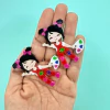APLIQUE ACRÍLICO MENINA PINTORA ESCOLAR VERMELHO - 2 UNIDADES - comprar online