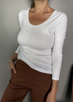 Remera Oslo - VERONA San Isidro — Shop your look —