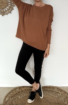 Sweater Praga en internet