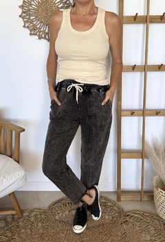 Musculosa Thea en internet
