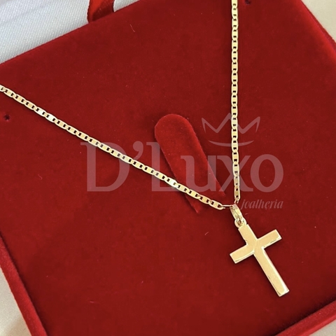 Colar com crucifixo - comprar online
