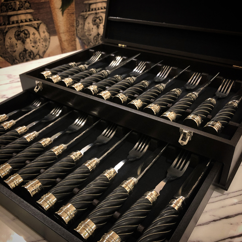 Caja de comensales "Gallonado negro"