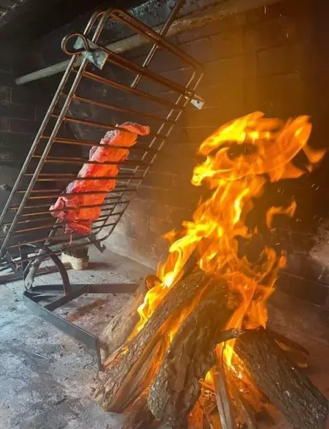 Asador libro grande - comprar online