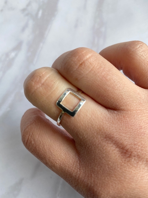 Anillo Cuadrado Big AB
