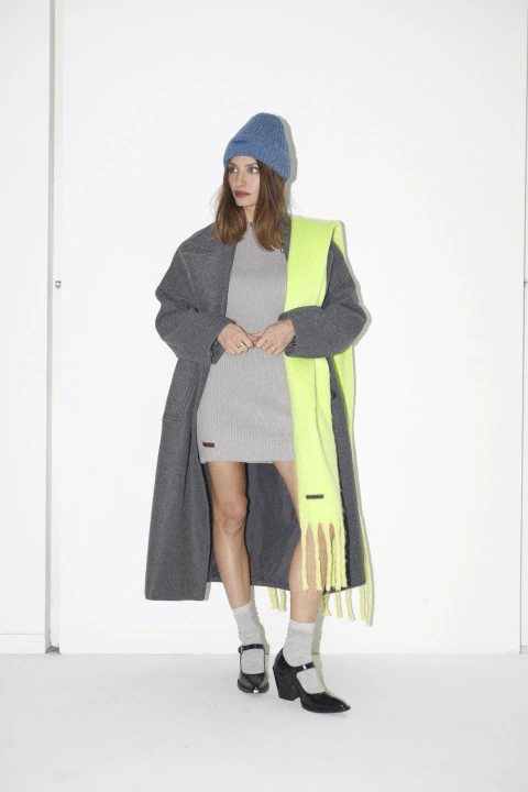 VESTIDO PUNTO MORELY GRIS