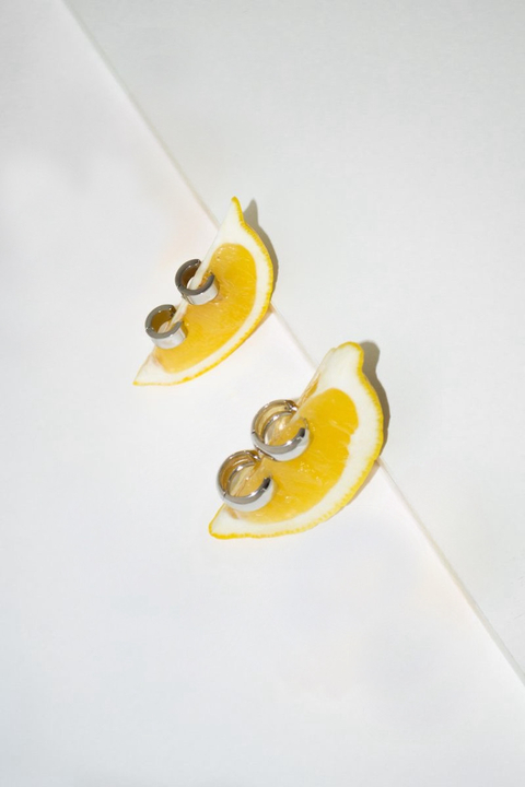 TINY IRON HOOPS