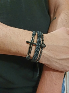 Pulsera Cruz Negra