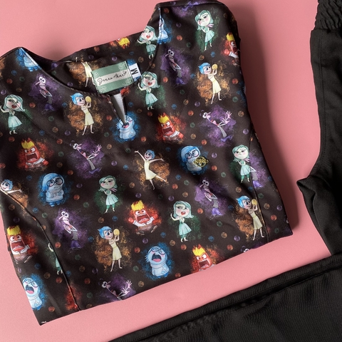 BLUSA DIVERTIDAMENTE PRETA