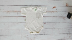 BODY MANGAS CORTAS CON BOLSILLO TUSOR "NATURAL"