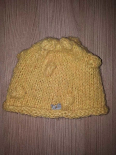 Gorro Pintitas mostaza lana Mohair