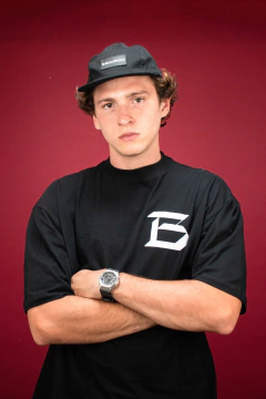 Oversized B - Ballarcci