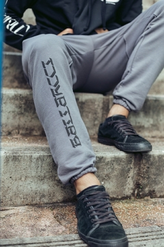Crewneck + Sweatpants na internet
