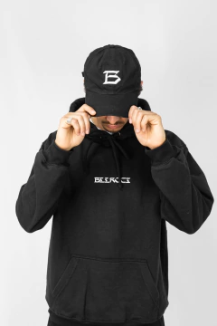 Classic Dad Hats na internet