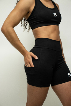 Imagem do "Essentials" Short
