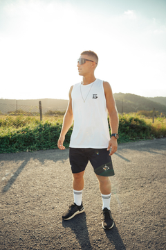 Athletic Tank na internet