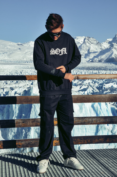 SOFL Black Crewneck na internet