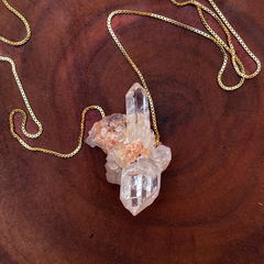 Colar Cristal de Quartzo Dourado
