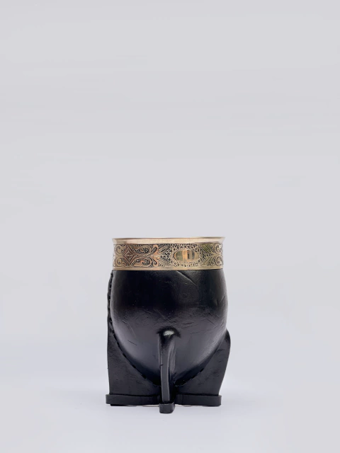 Mate imperial con virola de alpaca cincelada a mano marca El