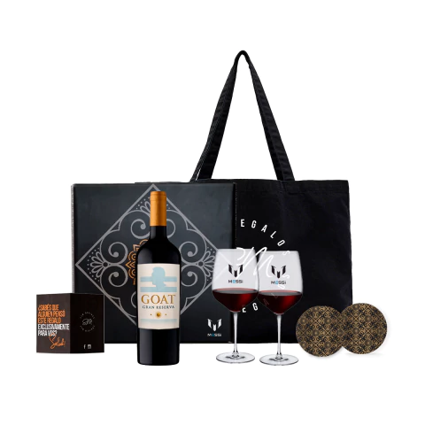 Vino Lionel Messi Malbec con Dos Copas Transparentes con Diseño Temático - comprar online