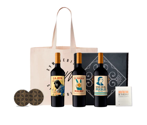Box 3 Vinos Malbec Temáticos Kirchneristas: Cristina - El Pueblo - Néstor - comprar online