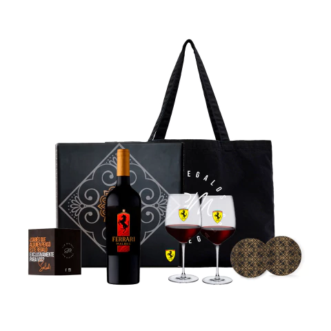 Vino Ferrari Malbec con Dos Copas Transparentes con Diseño Temático - comprar online