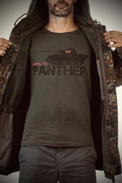 Remera "PANTHER" en internet
