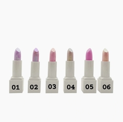Batom em Bastão Cintilante com Glitter - Lua&Neve - comprar online