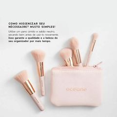 Imagem do Mini Nécessaire Rosa Daily Makeup