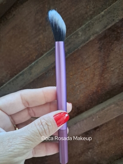 Pincel Multifuncional para iluminador/Pó em pequenos destaques - Cor Roxo - Inspiração Real Techniques