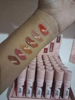 Gloss Labial Radiant Kiss - Linha Rosa - Ruby Rose