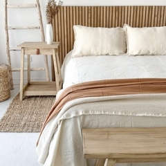 Pie de cama Casilda (canela) - comprar online