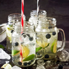 Set x 4 jarros de Vidrio Kilner para Coctelería en internet