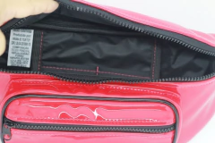 Pochete de vinil vermelha com forro impermeável - I wanna be your toy