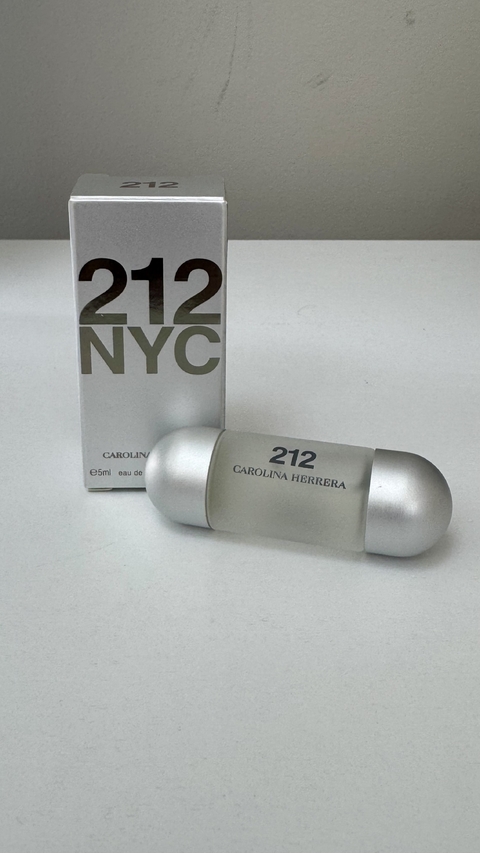 Miniatura 212 NYC EDT 5ml - Carolina Herrera (Miniatura) - comprar online