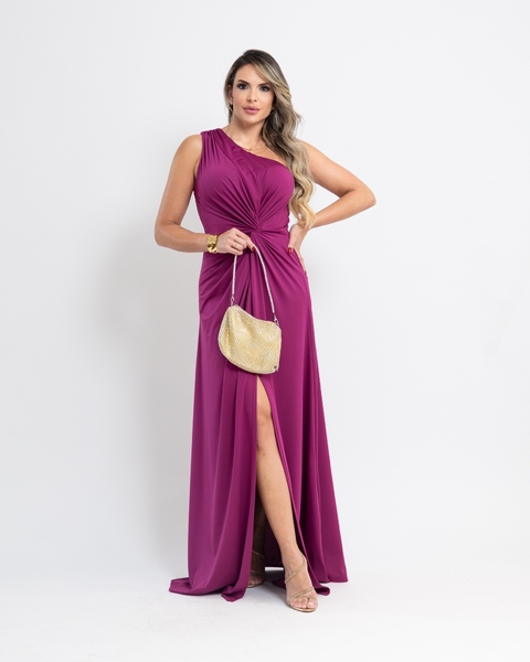 VESTIDO UM OMBRO SÓ COM DETALHES E FENDA FRONTAL MARI FUCSIA - comprar online