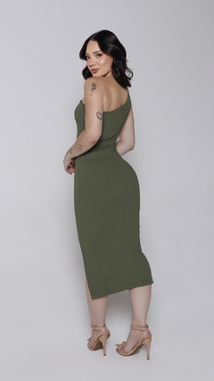 VESTIDO ALÇA ÚNICA EM BLOCK na internet