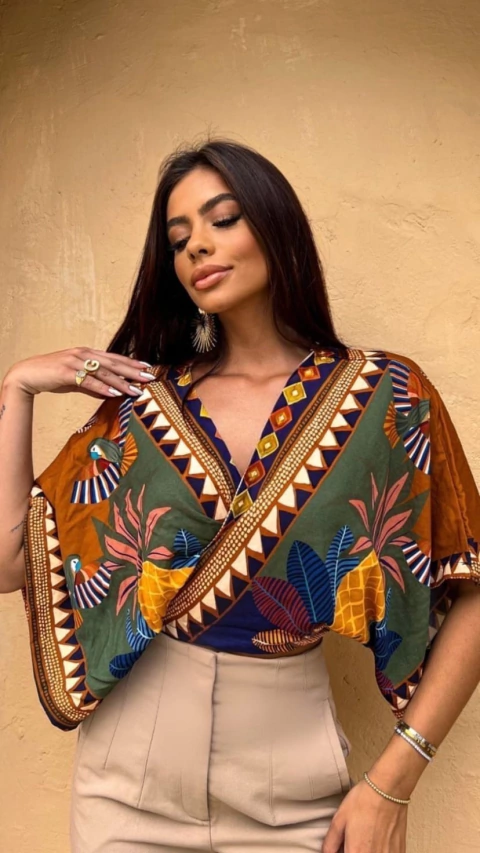 Cropped Paris marrom