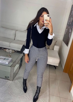 Conjunto Thais na internet